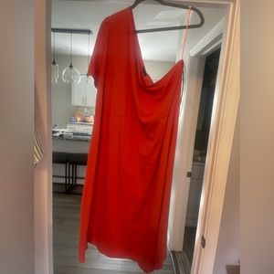 One shoulder dress